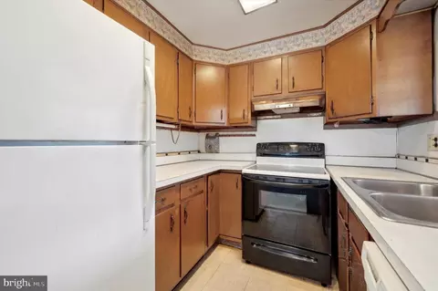 Kitchen - 300 E 2nd St, Media, PA 19063 photo 3 of 5
