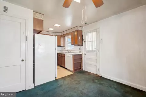 Kitchen - 300 E 2nd St, Media, PA 19063 photo 2 of 5