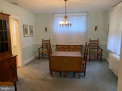 Dining - 77 S Rolling Rd, Springfield, PA 19064 photo 1 of 2