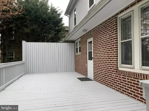 Exterior - 77 S Rolling Rd, Springfield, PA 19064 photo 12 of 13