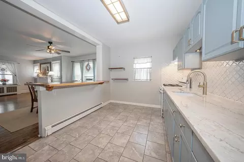 Bath - 232 Powell Rd, Springfield, PA 19064 photo 1 of 3