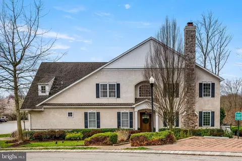 100 Dauphin Dr, Media, PA 19063