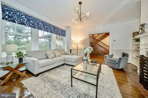 Living - 465 Belrose Ln, Wayne, PA 19087 photo 1 of 18