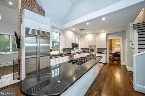 Kitchen - 465 Belrose Ln, Wayne, PA 19087 photo 3 of 3