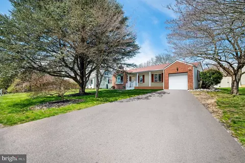 Exterior - 2620 Central Ave, Marcus Hook, PA 19061 photo 6 of 6