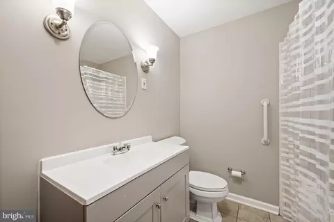 Bath - 2620 Central Ave, Marcus Hook, PA 19061 photo 1 of 2