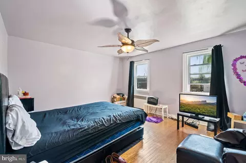 Bedroom - 337 Maypole Rd, Upper Darby, PA 19082 photo 4 of 4