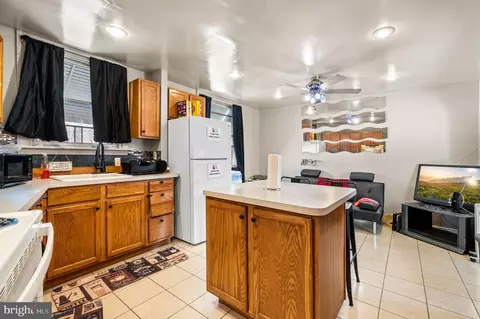 Kitchen - 337 Maypole Rd, Upper Darby, PA 19082 photo 4 of 4