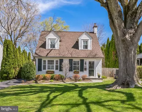 Exterior - 419 Locust Rd, Wayne, PA 19087 photo 17 of 17