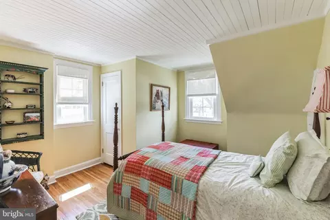 Bedroom - 419 Locust Rd, Wayne, PA 19087 photo 5 of 6