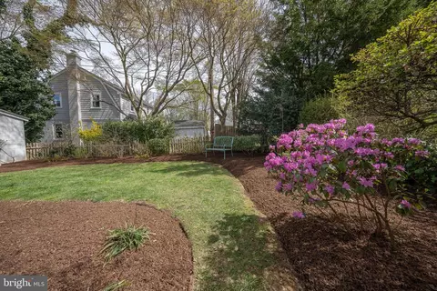 Exterior - 419 Locust Rd, Wayne, PA 19087 photo 10 of 17