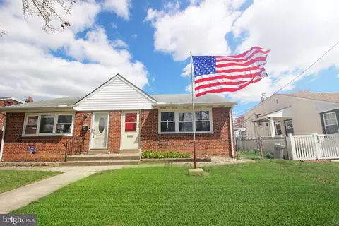 544 Edgewood Ave, Folsom, PA 19033