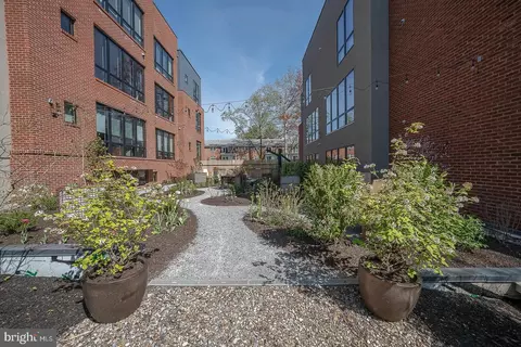 View/Area - 427 E Lancaster Ave #1204, Wayne, PA 19087 photo 2 of 4