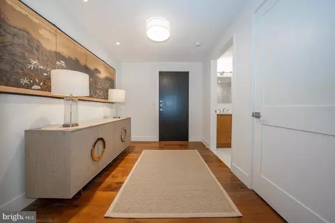 Entry Way - 427 E Lancaster Ave #1204, Wayne, PA 19087 photo 1 of 3