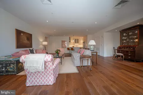 Living - 427 E Lancaster Ave #1204, Wayne, PA 19087 photo 1 of 5