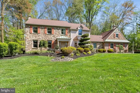 2435 N Providence Rd, Media, PA 19063
