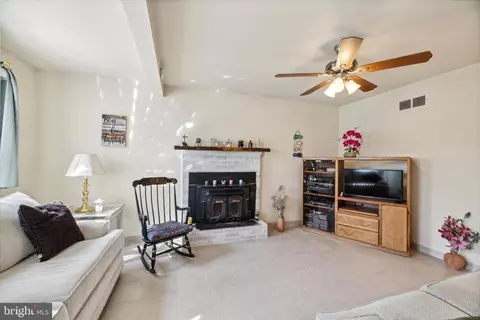 3802 Bethel Rd, Boothwyn, PA 19061 photo 8