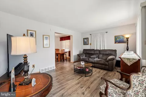 3802 Bethel Rd, Boothwyn, PA 19061 photo 2