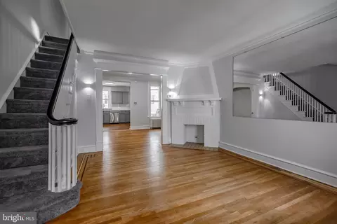 Living - 243 Avon Rd, Upper Darby, PA 19082 photo 1 of 1