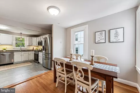Kitchen - 252 N Aberdeen Ave, Wayne, PA 19087 photo 1 of 2