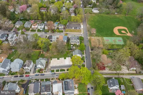 View/Area - 252 N Aberdeen Ave, Wayne, PA 19087 photo 2 of 2