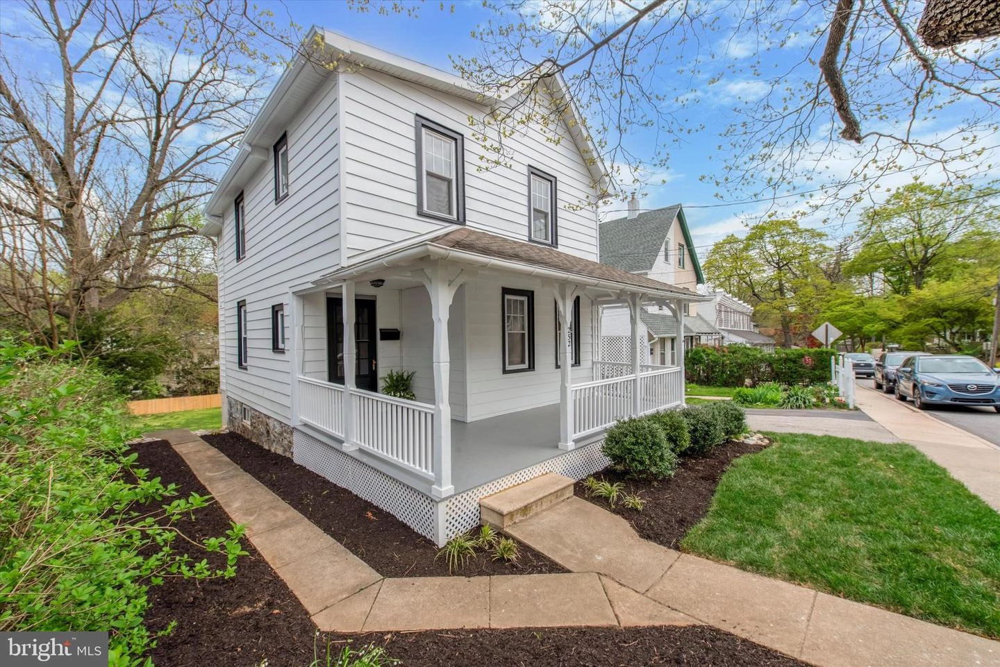 Exterior - 252 N Aberdeen Ave, Wayne, PA 19087 photo 2 of 5