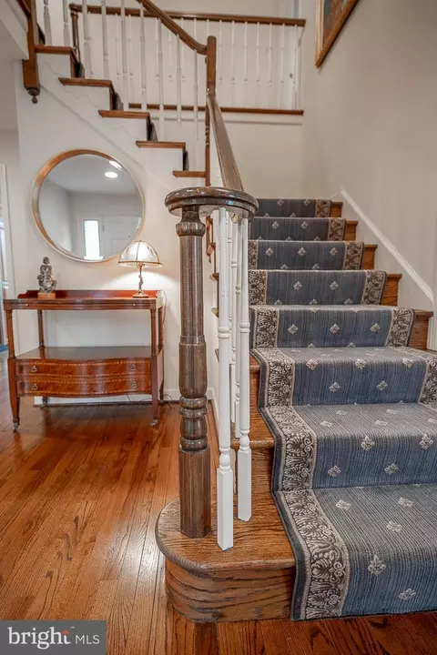 Entry Way - 213 Ravenscliff Rd, Wayne, PA 19087 photo 1 of 6