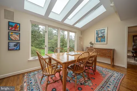 Dining - 213 Ravenscliff Rd, Wayne, PA 19087 photo 1 of 4