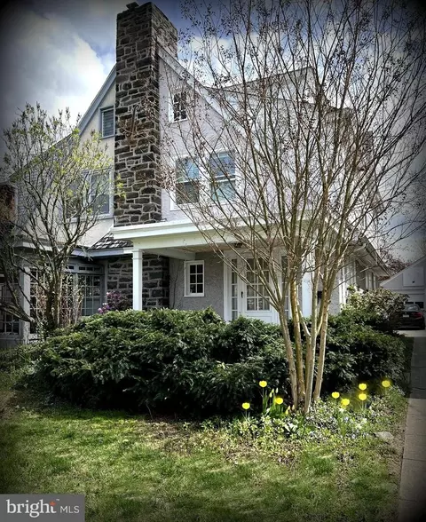 631 Woodcrest Ave, Ardmore, PA 19003