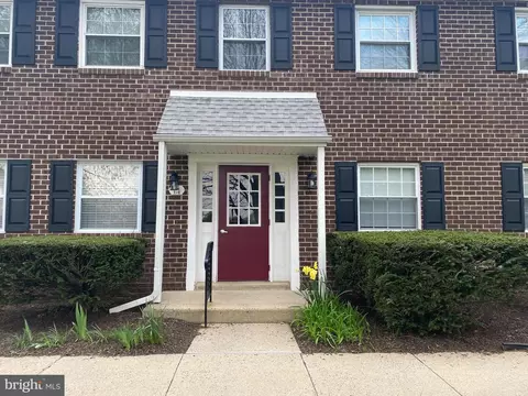 224 Pennell Rd #J3, Aston, PA 19014