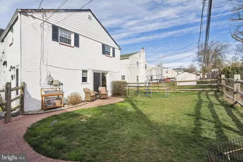 Exterior - 844 Cricket Rd, Secane, PA 19018 photo 5 of 13