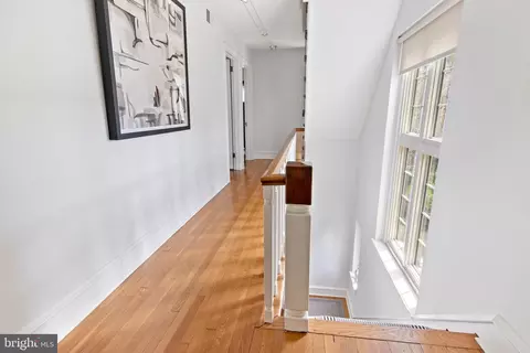 Entry Way - 113 Banbury Way, Wayne, PA 19087 photo 4 of 6