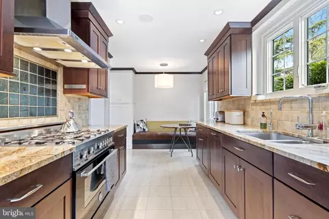 Kitchen - 113 Banbury Way, Wayne, PA 19087 photo 2 of 5