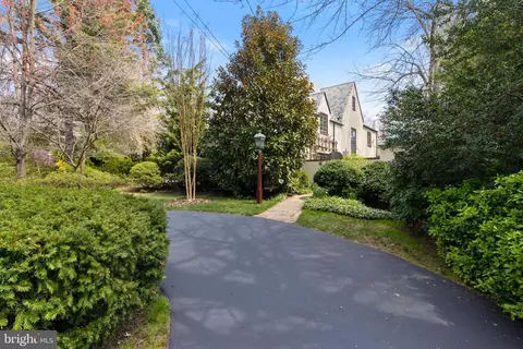 Exterior - 113 Banbury Way, Wayne, PA 19087 photo 16 of 17