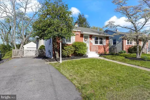 632 N Monroe St, Media, PA 19063