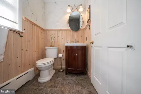 Bath - 118 Conestoga Rd, Wayne, PA 19087 photo 3 of 5