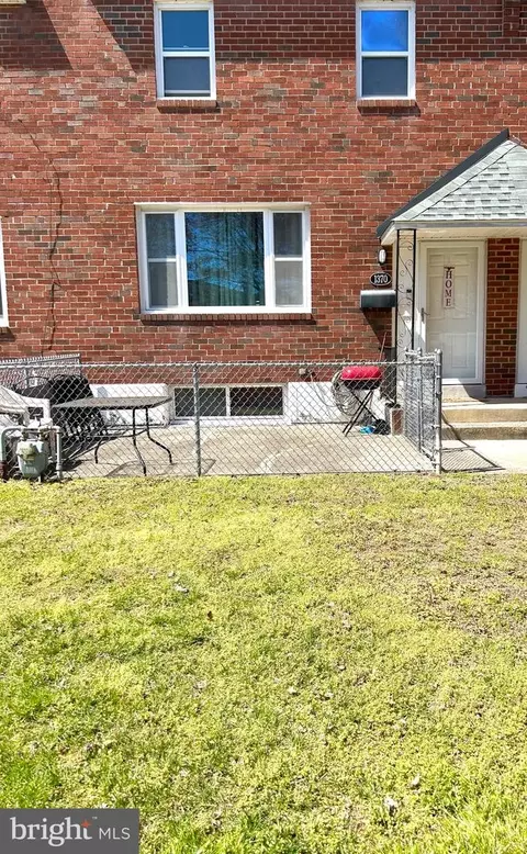 1370 Adair Rd, Brookhaven, PA 19015