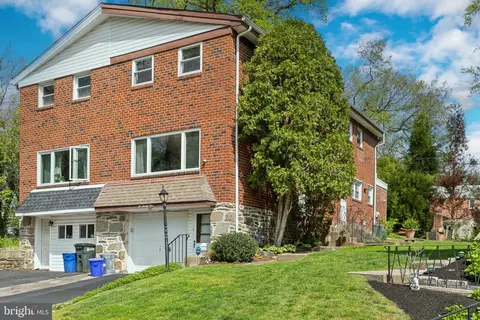 221 Juniper Rd, Havertown, PA 19083