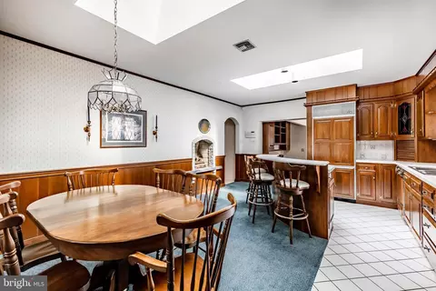 Dining - 249 West Ave, Springfield, PA 19064 photo 3 of 4