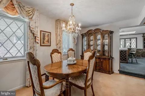 Dining - 249 West Ave, Springfield, PA 19064 photo 2 of 4