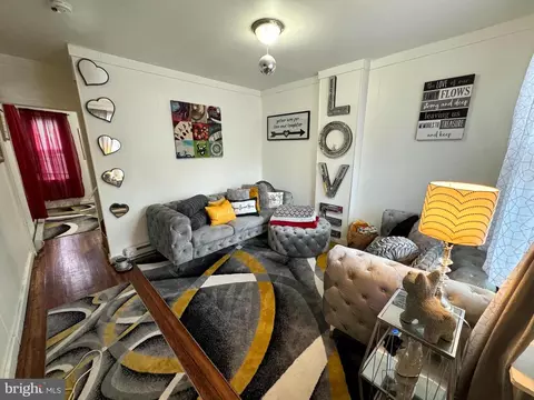 702 Lincoln St, Chester, PA 19013