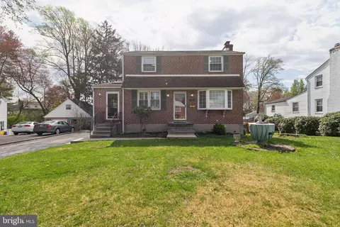 315 Yarnall Dr, Springfield, PA 19064