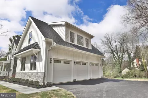 Exterior - 1 Weirwood Rd, Wayne, PA 19087 photo 5 of 8