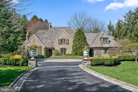 5 Andover Rd, Haverford, PA 19041