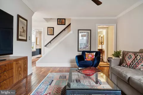 Entry Way - 420 W Beechtree Ln, Wayne, PA 19087 photo 2 of 2