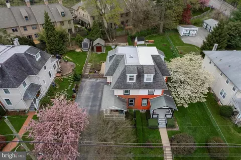Exterior - 420 W Beechtree Ln, Wayne, PA 19087 photo 16 of 18
