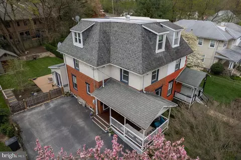 Exterior - 420 W Beechtree Ln, Wayne, PA 19087 photo 14 of 18