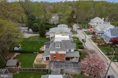 Exterior - 420 W Beechtree Ln, Wayne, PA 19087 photo 17 of 18