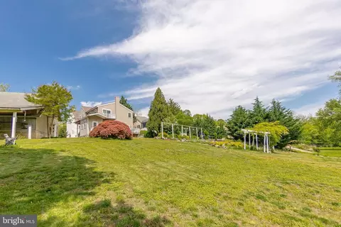 Exterior - 111 Waterville Rd, Wallingford, PA 19086 photo 18 of 24