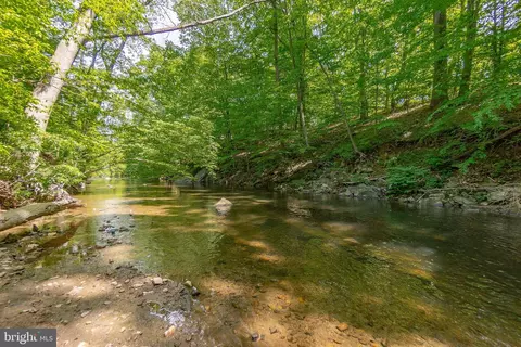 View/Area - 111 Waterville Rd, Wallingford, PA 19086 photo 2 of 2